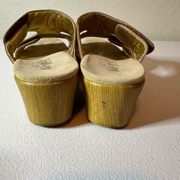 Alegria embroidered sandals size 41 - Picture 4 of 8
